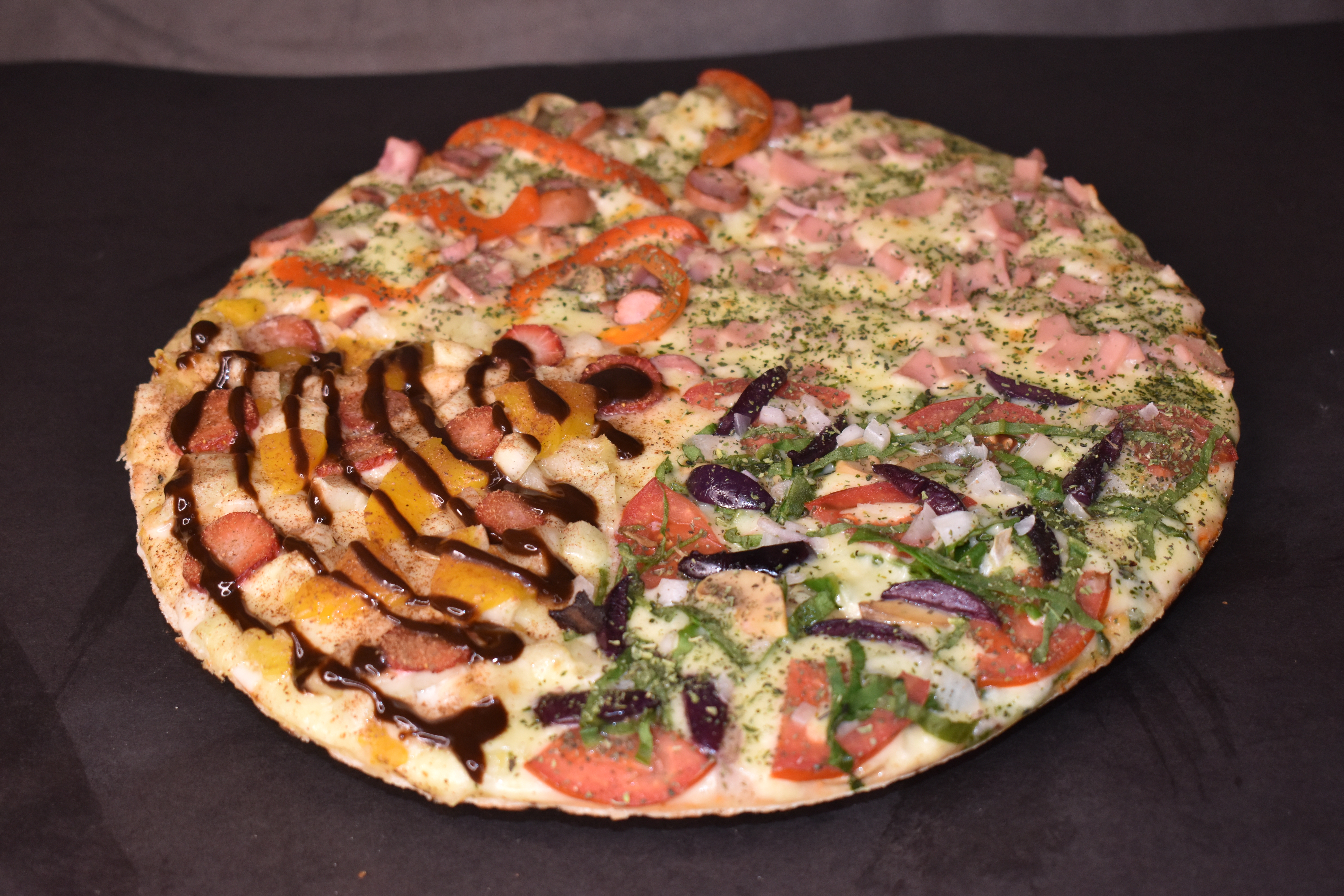 Pizza tawantinsuyo de Pizzería El Paladar del Inka en Cusco